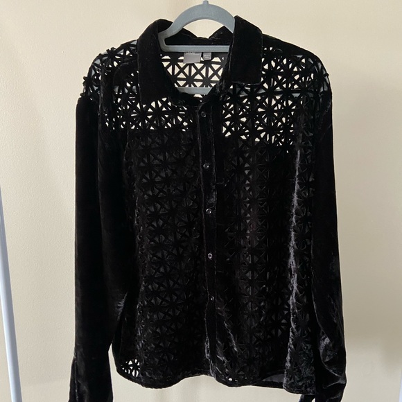 Crochet Black Velvet Shirt - Picture 1 of 1